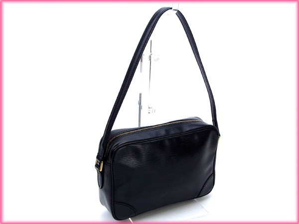 ルイヴィトン Louis Vuitton ショルダーバッグ /斜めがけショルダー /トロカデロ24 エピ M51276 ブラック PVC×レザー (あす楽対応)(廃盤レア)【中古】 Y181 . ルイヴィトン Louis Vuitton ショルダーバッグ /斜めがけショルダー /トロカデロ24 エピ M51276 ブラック PVC×レザー (あす楽対応)(廃盤レア)【中古】 Y181 .