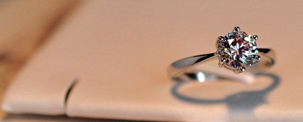 925スターリングシルバー6爪5mm AAAスイス矢印CZダイヤモンドリングジュエリー118-13-00961 925スターリングシルバー6爪5mm AAAスイス矢印CZダイヤモンドリングジュエリー118-13-00961