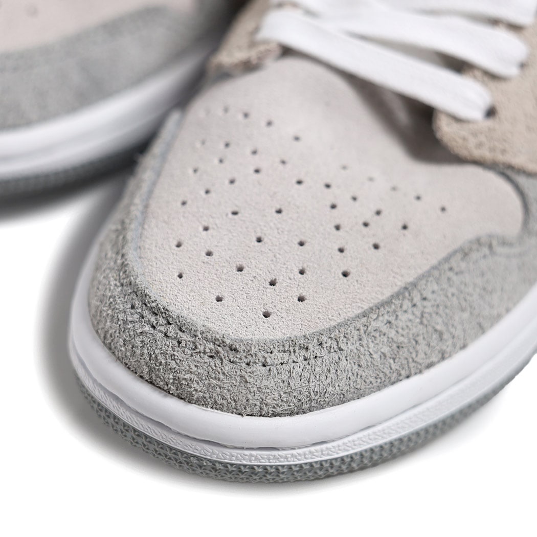 NIKE ナイキ エア ジョーダン ミッド スニーカー WMNS AIR JORDAN 1 MID SE Particle Grey ( グレー 灰色 メンズ レディース DO7139-002 )