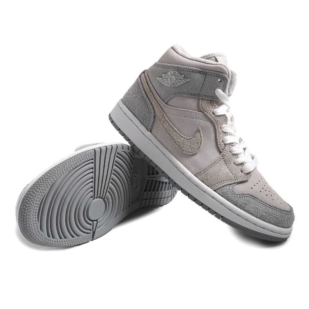 NIKE ナイキ エア ジョーダン ミッド スニーカー WMNS AIR JORDAN 1 MID SE Particle Grey ( グレー 灰色 メンズ レディース DO7139-002 )
