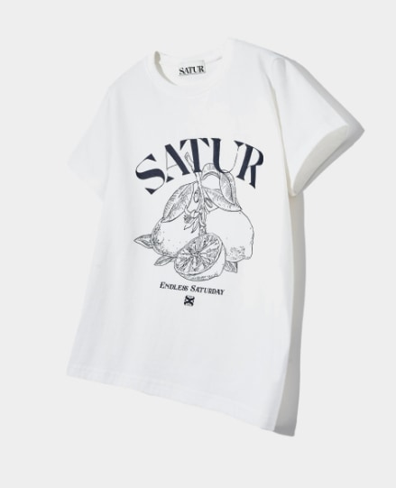 【SATUR】 (W) CAPRI CITRON DRAWING SUMMER GRAPHIC T-SHIRTS : RESORT IVORY