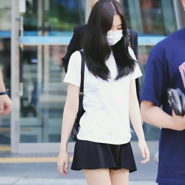 Qoo10] NIEEH [BLACKPINK Jennie/Ro