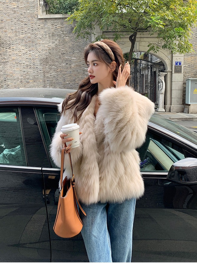 新しい フェイクファー レディース フェイクフォックスファー 毛皮コートアウター 保温 ジャケット 新しい フェイクファー レディース フェイクフォックスファー 毛皮コートアウター 保温 ジャケット