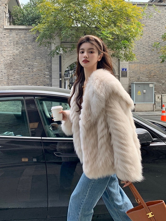 新しい フェイクファー レディース フェイクフォックスファー 毛皮コートアウター 保温 ジャケット 新しい フェイクファー レディース フェイクフォックスファー 毛皮コートアウター 保温 ジャケット