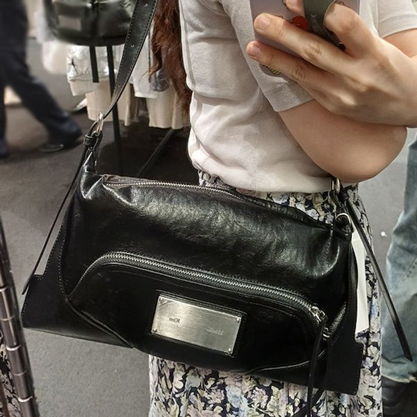Qoo10] Matin Kim TWO WAY STRAP SQUARE