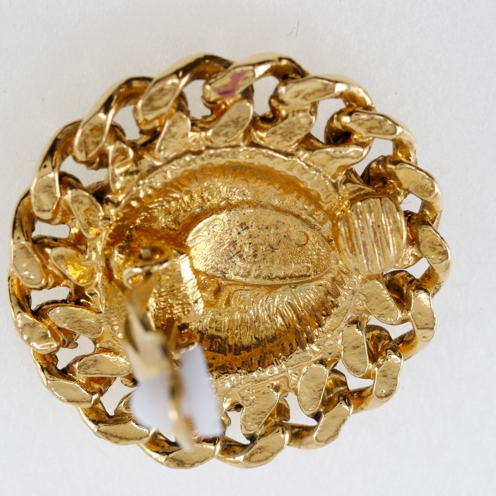 ココマーク マトラッセ ヴィンテージ イヤリング 金メッキ 約23g レディース 中古品 ココマーク マトラッセ ヴィンテージ イヤリング 金メッキ 約23g レディース 中古品