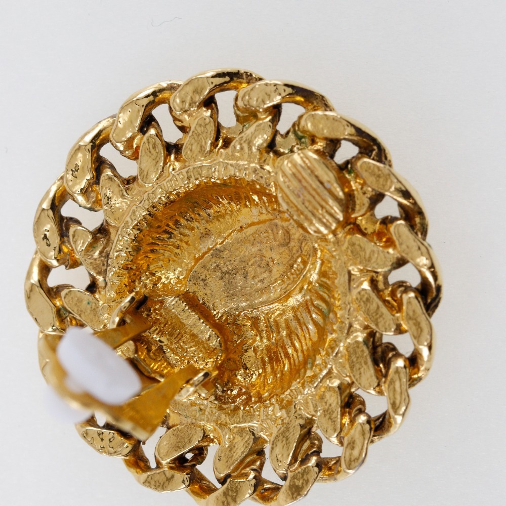 ココマーク マトラッセ ヴィンテージ イヤリング 金メッキ 約23g レディース 中古品 ココマーク マトラッセ ヴィンテージ イヤリング 金メッキ 約23g レディース 中古品