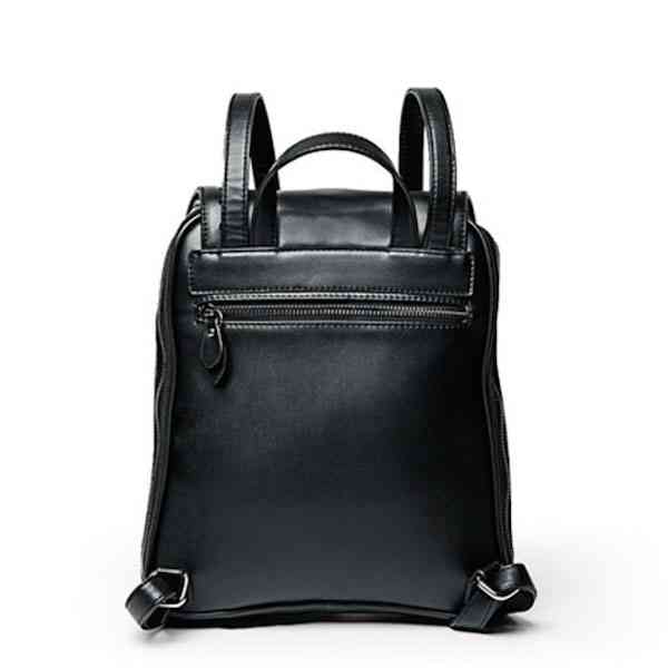 リュック レディース 春 通勤用 シンプル バッグ PC ビジネス ノートPC 50代 A4 冬 防水 パソコン 通勤 かわいい ブランド レザー 人気 軽い 2WAY 大容量 革 軽量 代 通学 3