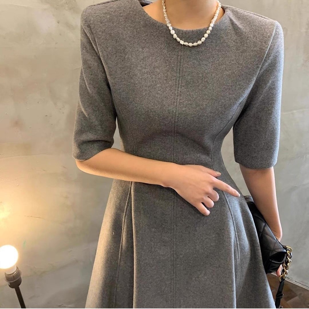 フレアロングワンピース Aラインロングワンピース グレー 灰色 白 ホワイト 韓国 オルチャン レディース きれいめロングワンピース きちんとロングワンピース ベ きちんとワンピース 韓国ワンピース フレアロングワンピース Aラインロングワンピース グレー 灰色 白 ホワイト 韓国 オルチャン レディース きれいめロングワンピース きちんとロングワンピース ベ きちんとワンピース 韓国ワンピース