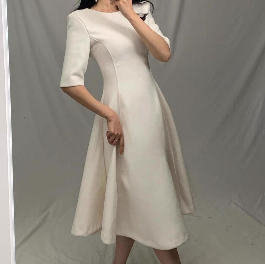 フレアロングワンピース Aラインロングワンピース グレー 灰色 白 ホワイト 韓国 オルチャン レディース きれいめロングワンピース きちんとロングワンピース ベ きちんとワンピース 韓国ワンピース フレアロングワンピース Aラインロングワンピース グレー 灰色 白 ホワイト 韓国 オルチャン レディース きれいめロングワンピース きちんとロングワンピース ベ きちんとワンピース 韓国ワンピース