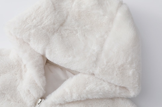 2色 アウター ジャケット パーカー レディース 冬 かわいい きれいめ 個性的 暖かい もこもこアウター ボア ジャケット ショート丈 長袖 ボリューム袖 萌袖 ジッパー BIGシルエット もこもこ