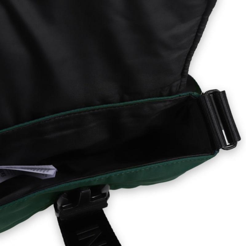 Garni 女性用リサイクルテックミニサッチェルトートバッグ (グリーン) A6175 809 Garni 女性用リサイクルテックミニサッチェルトートバッグ (グリーン) A6175 809