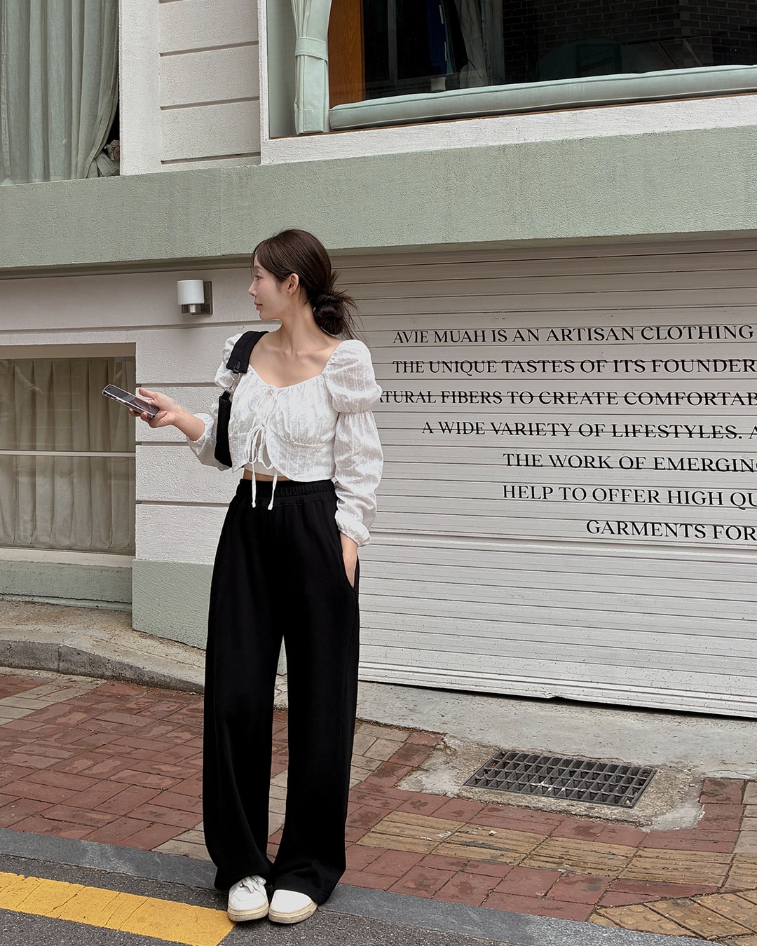 アンデュー刺繍リボンブラウス韓国ファッション レディース アンデュー刺繍リボンブラウス韓国ファッション レディース