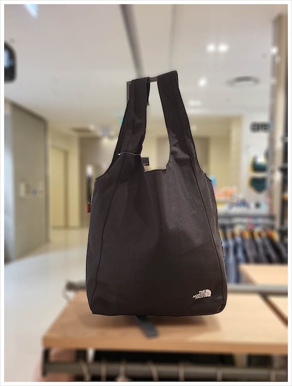 Qoo10] ザノースフェイス 再入荷TNF SHOPPER BAG L