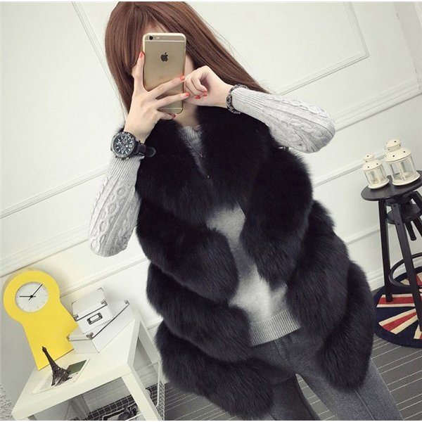 ファージレ レディース 毛皮ベスト ファーチョッキ ショット丈　フォークス　ファーコート フェイクフ