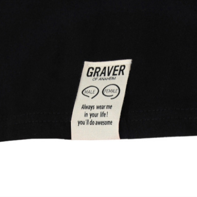 GRAVER レインボーフラワーエンブロイダリーショートスリーブ T シャツホワイト GRAVER レインボーフラワーエンブロイダリーショートスリーブ T シャツホワイト
