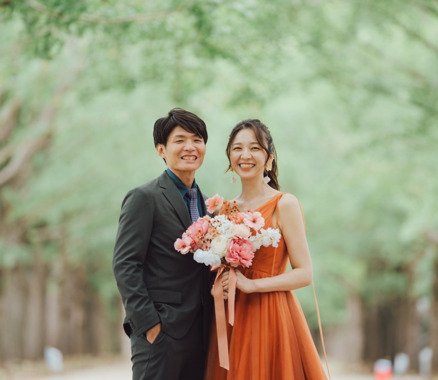 実例写真！カラードレス テラコッタ色 Vネック キャミソール チュールドレス 編み上げ 披露宴 前撮り