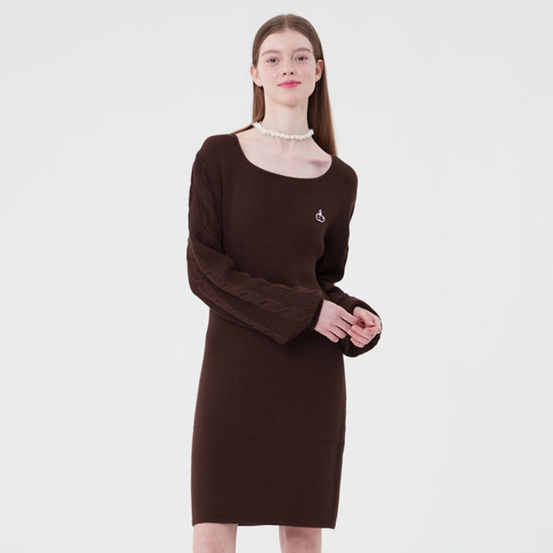 [IVE ウォニョン 着用] SMALL CHERRY KNIT DRESS 韓国 アイドル レディース セーター ワンピース 秋 冬
