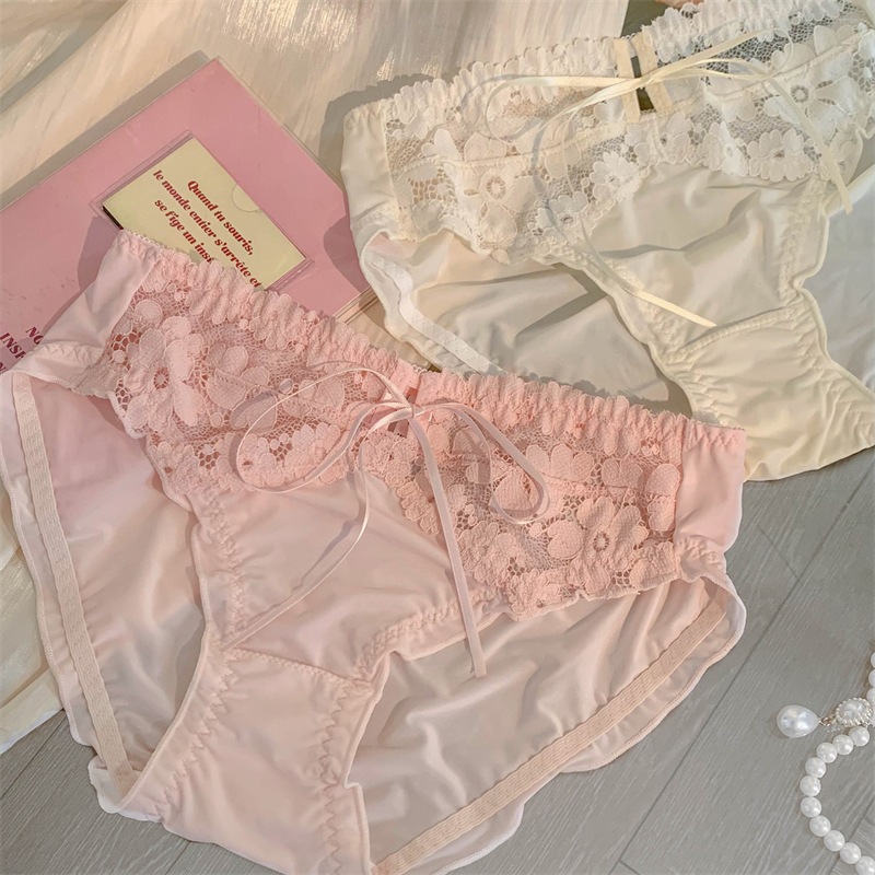 【1点ご購入 で10点プレゼントいたします】2025年女の子の甘い少女透かし彫りレースのレディースパンツ 【1点ご購入 で10点プレゼントいたします】2025年女の子の甘い少女透かし彫りレースのレディースパンツ