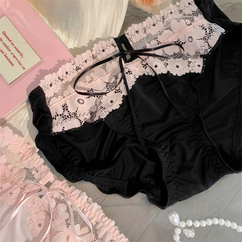 【1点ご購入 で10点プレゼントいたします】2025年女の子の甘い少女透かし彫りレースのレディースパンツ 【1点ご購入 で10点プレゼントいたします】2025年女の子の甘い少女透かし彫りレースのレディースパンツ