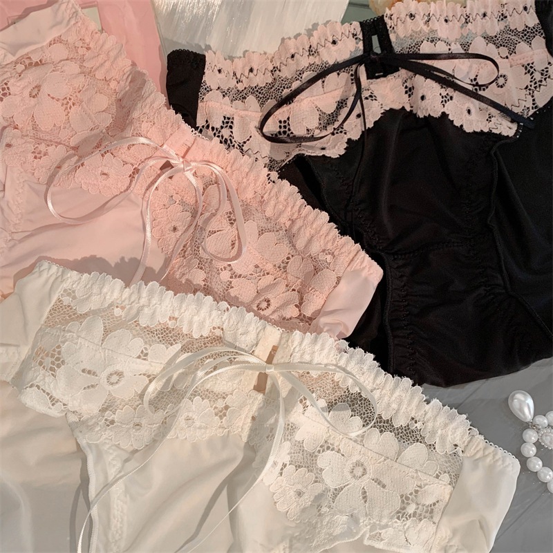 【1点ご購入 で10点プレゼントいたします】2025年女の子の甘い少女透かし彫りレースのレディースパンツ 【1点ご購入 で10点プレゼントいたします】2025年女の子の甘い少女透かし彫りレースのレディースパンツ