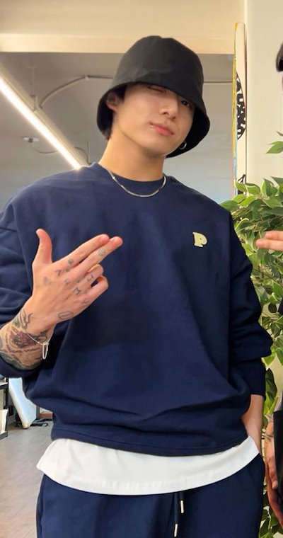 Qoo10] 【POLYC】 SNAKE BRACEL : 腕時計・アクセサリー