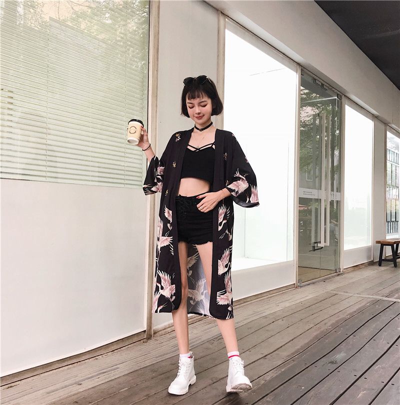 着物風 トップス 和柄 羽織 カーディガン シャツ ガウン 帯ベルト 可愛い ロング レディース 七分袖 長袖 鶴 おしゃれ 主役級 薄手 スリット ウエストベルト プリント 普段使い お出かけ 着物風 トップス 和柄 羽織 カーディガン シャツ ガウン 帯ベルト 可愛い ロング レディース 七分袖 長袖 鶴 おしゃれ 主役級 薄手 スリット ウエストベルト プリント 普段使い お出かけ