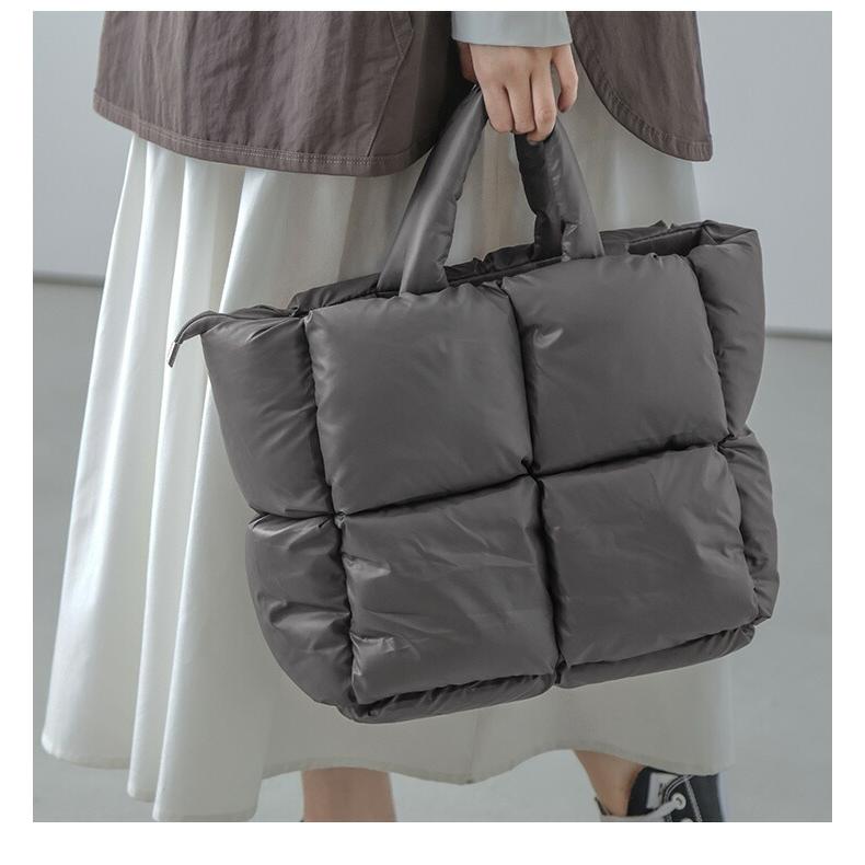 【期間限定】2wayキルティングバッグ トート ショルダー ダウン 無地 軽量 鞄 【akb308-085】【予約販売:15-20日】80込 【期間限定】2wayキルティングバッグ トート ショルダー ダウン 無地 軽量 鞄 【akb308-085】【予約販売:15-20日】80込