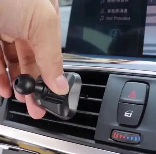 CROWN車専用 車載ワイヤレス充電器 2024最新A7型 全進化モデル 車用ワイヤレス急速充電器 4.5~7.9インチスマホ全機種対応 LED発光ロゴ スマホホルター CROWN車専用 車載ワイヤレス充電器 2024最新A7型 全進化モデル 車用ワイヤレス急速充電器 4.5~7.9インチスマホ全機種対応 LED発光ロゴ スマホホルター