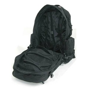 アサルトリュックラージ ACU カモ( 迷彩) アサルトリュックラージ ACU カモ( 迷彩)