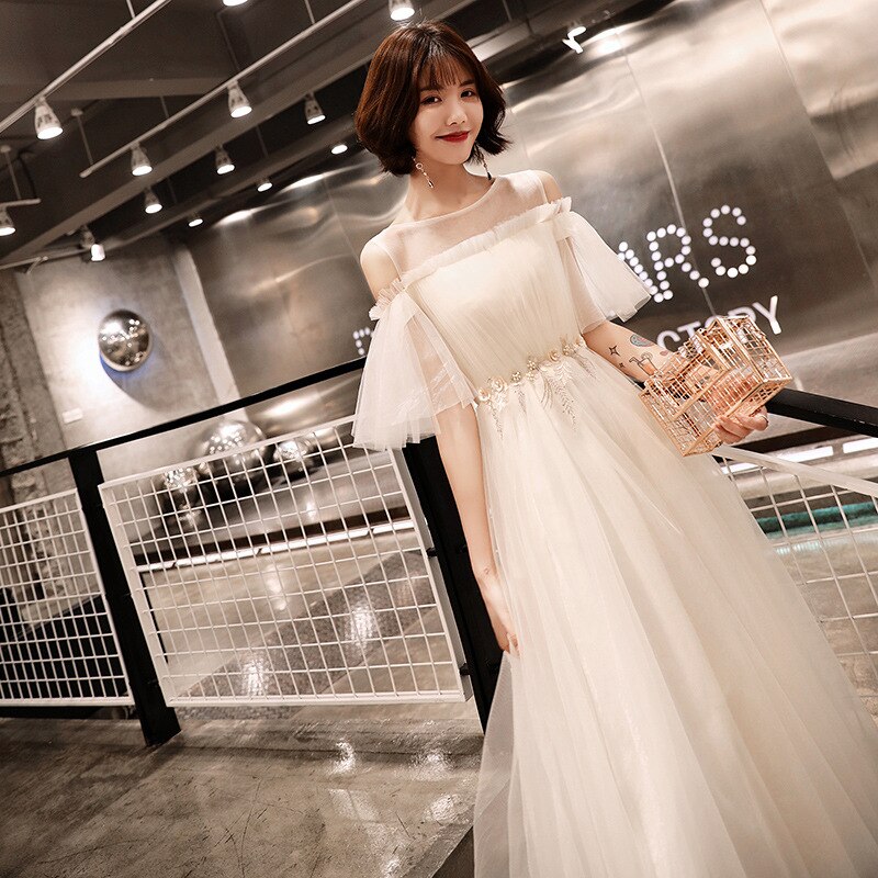 パーティードレスニュースタイル 短トレーン 可愛い 結婚式 /挙式/二次会/演奏会 /発表会 /卒業式 /成人式/同窓会 ドレスワンピース パーティードレスニュースタイル 短トレーン 可愛い 結婚式 /挙式/二次会/演奏会 /発表会 /卒業式 /成人式/同窓会 ドレスワンピース