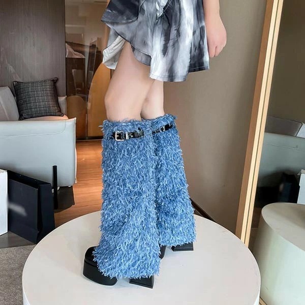 ロングブーツ レディース 厚底 太ヒール ふわふわ もこもこ ヒール14センチ 大きいサイズ 美足 ボア有り おしゃれ ファッション 秋 冬 暖かい 韓国 白 黒 青 可愛い かわいい 舞台 イベント ロングブーツ レディース 厚底 太ヒール ふわふわ もこもこ ヒール14センチ 大きいサイズ 美足 ボア有り おしゃれ ファッション 秋 冬 暖かい 韓国 白 黒 青 可愛い かわいい 舞台 イベント
