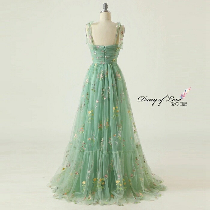 【即納】ウェディングドレス カラードレス Aラインドレス 二次会ドレス 結婚式ドレス 演奏会 グリーン/オレンジ/ブルー ロングドレス ファスナー 森ガール 肩紐 ベアトップ 刺繍入り ウェデ 【即納】ウェディングドレス カラードレス Aラインドレス 二次会ドレス 結婚式ドレス 演奏会 グリーン/オレンジ/ブルー ロングドレス ファスナー 森ガール 肩紐 ベアトップ 刺繍入り ウェデ