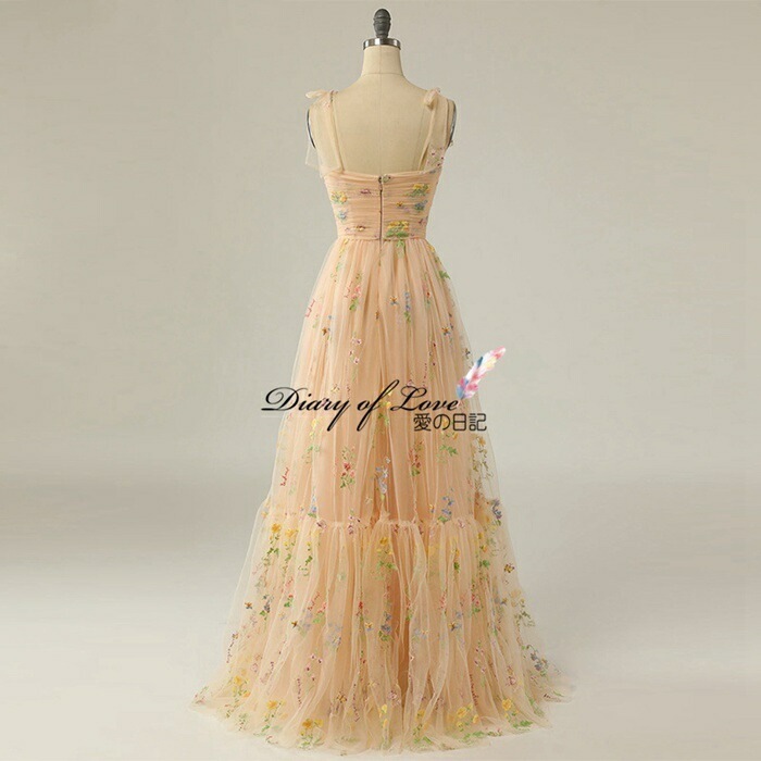 【即納】ウェディングドレス カラードレス Aラインドレス 二次会ドレス 結婚式ドレス 演奏会 グリーン/オレンジ/ブルー ロングドレス ファスナー 森ガール 肩紐 ベアトップ 刺繍入り ウェデ 【即納】ウェディングドレス カラードレス Aラインドレス 二次会ドレス 結婚式ドレス 演奏会 グリーン/オレンジ/ブルー ロングドレス ファスナー 森ガール 肩紐 ベアトップ 刺繍入り ウェデ