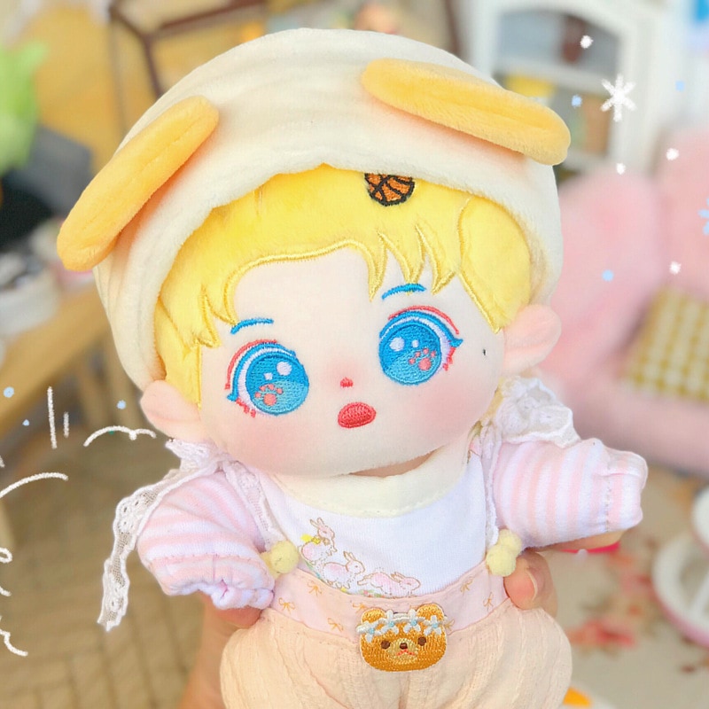 ぬいぐるみ 20cm 無属性 本体 着せ替え人形q版蔡徐坤綿人形はスターのぬいぐるみの裸人形に着替えた