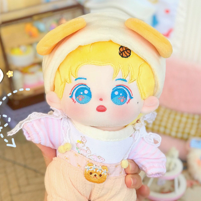 ぬいぐるみ 20cm 無属性 本体 着せ替え人形q版蔡徐坤綿人形はスターのぬいぐるみの裸人形に着替えた