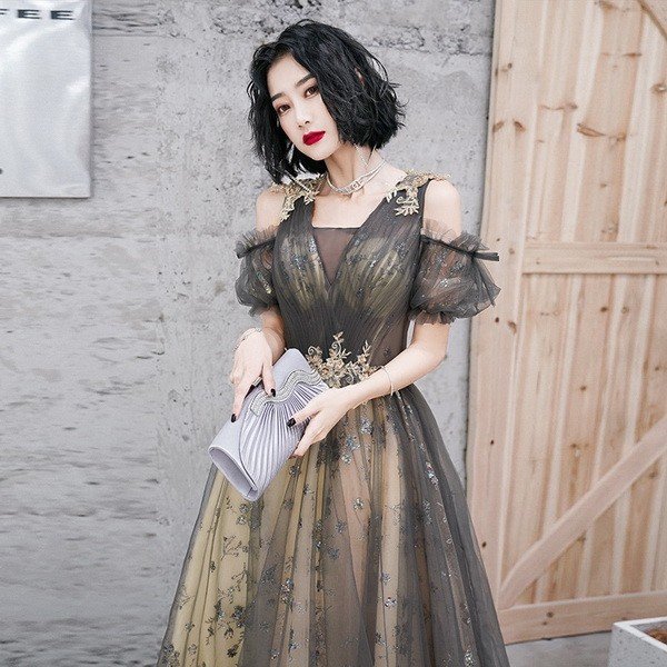 2021春パーティードレス 姫系 セクシーV襟 花嫁ロングドレス お呼ばれ 結婚式 誕生日 ロング丈 2021春パーティードレス 姫系 セクシーV襟 花嫁ロングドレス お呼ばれ 結婚式 誕生日 ロング丈