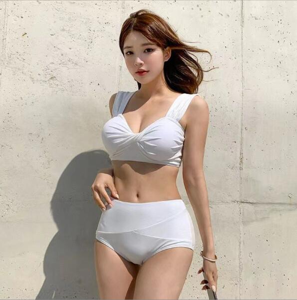 新作水着 4カラー バ無地 上下セット レディース水着 ビキニ ホワイト アンティークレッド ブラック ブルー バスト盛れる 体型カーバー ビキニ 海 旅行 新婚旅行 温泉 海外 リゾート セレブ