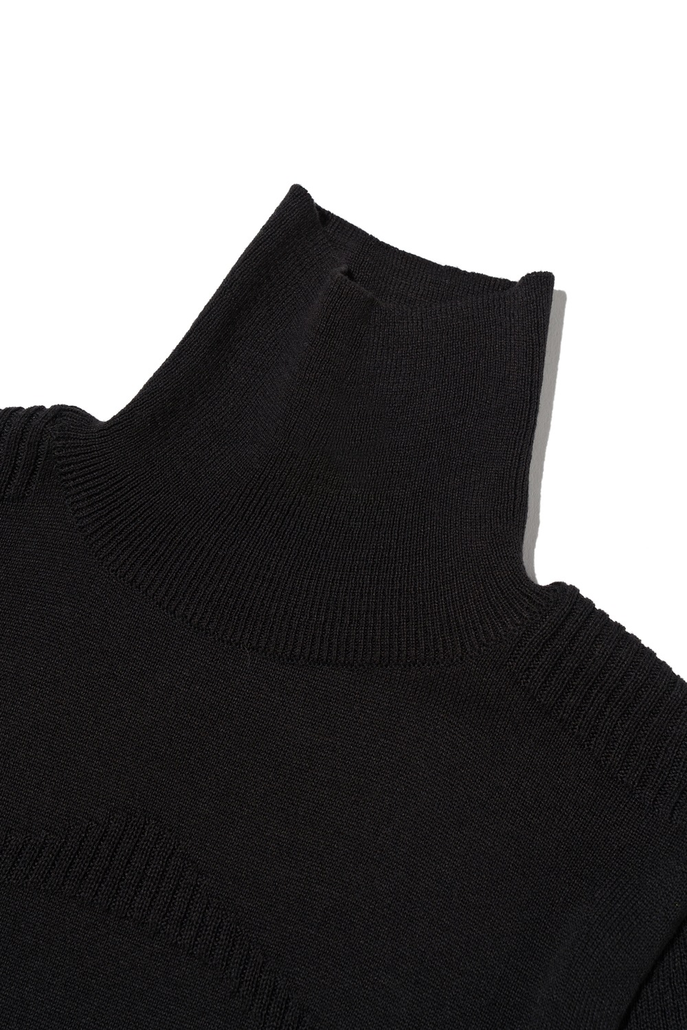 MISCHIEF ミスチーフ TURTLE NECK KNIT TOP MISCHIEF】 TURTLE NECK KNIT TOP : BLACK 【公式通販】