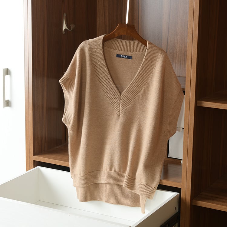 トップス人気おすすめおしゃれ 激安 安い プチプラ カーディガン ニット セーター コーディガン ベスト 肩出し 半袖 ベスト とろみ ビックシルエット ざっくり ぶかぶか Vネック wto