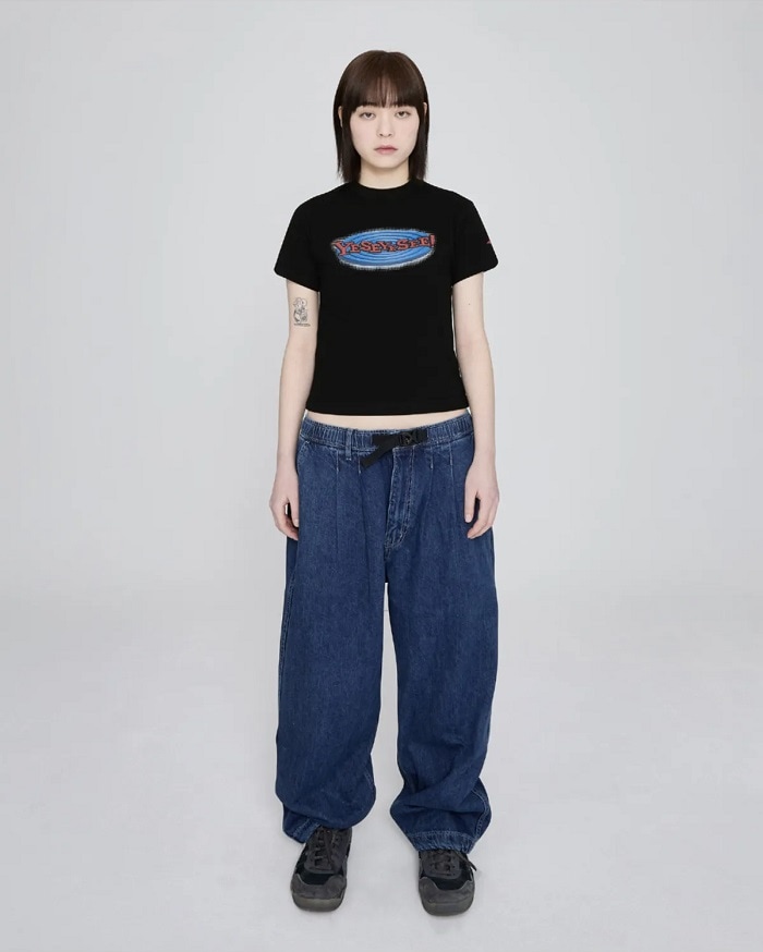 Y.E.S Web ロゴ Tシャツ クロップド丈 韓国人気 ユニセックス ストリート カジュアル おしゃれ シンプル トレンド 半袖トップス