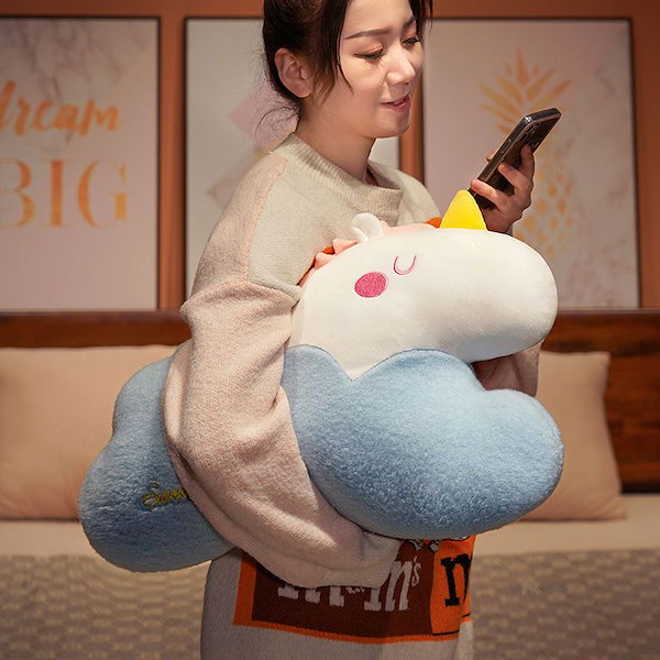非売品　TikTok LIVE クッション 雲型 新品未開封 クッション TikTok 非売品 - メルカリ