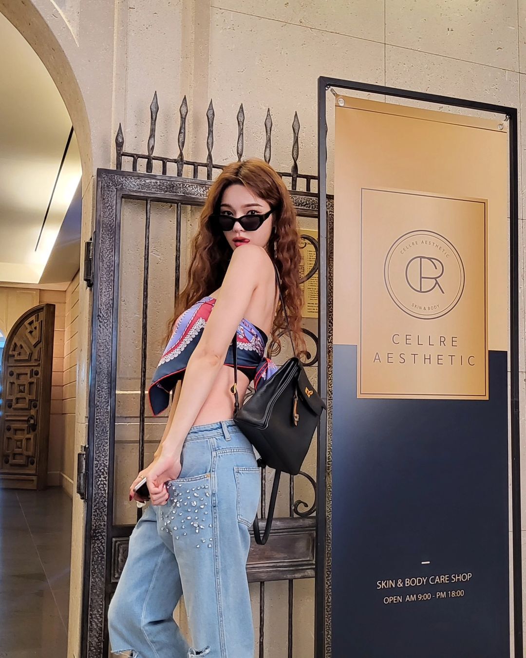 【公式】女優の輝き韓国発!Netflixハン・ウットゥムプロデュース「ヘリーのトーン&マナート」 【公式】女優の輝き韓国発!Netflixハン・ウットゥムプロデュース「ヘリーのトーン&マナート」