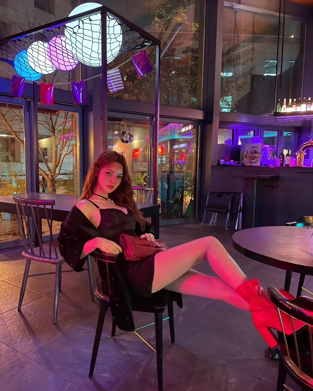 【公式】女優の輝き韓国発!Netflixハン・ウットゥムプロデュース「ヘリーのトーン&マナート」 【公式】女優の輝き韓国発!Netflixハン・ウットゥムプロデュース「ヘリーのトーン&マナート」