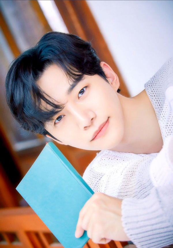 Qoo10] 2PM ジュノ Junho ポスター ブ