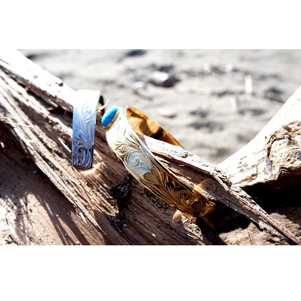 ハワイアンジュエリー バングル ターコイズ カレイキニ スクロール レディース メンズ 金属アレルギー対応 サージカル ステンレス プレゼント ハワイアンジュエリー バングル ターコイズ カレイキニ スクロール レディース メンズ 金属アレルギー対応 サージカル ステンレス プレゼント