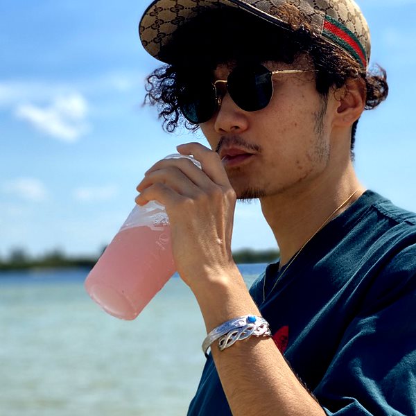 ハワイアンジュエリー バングル ターコイズ カレイキニ スクロール レディース メンズ 金属アレルギー対応 サージカル ステンレス プレゼント ハワイアンジュエリー バングル ターコイズ カレイキニ スクロール レディース メンズ 金属アレルギー対応 サージカル ステンレス プレゼント