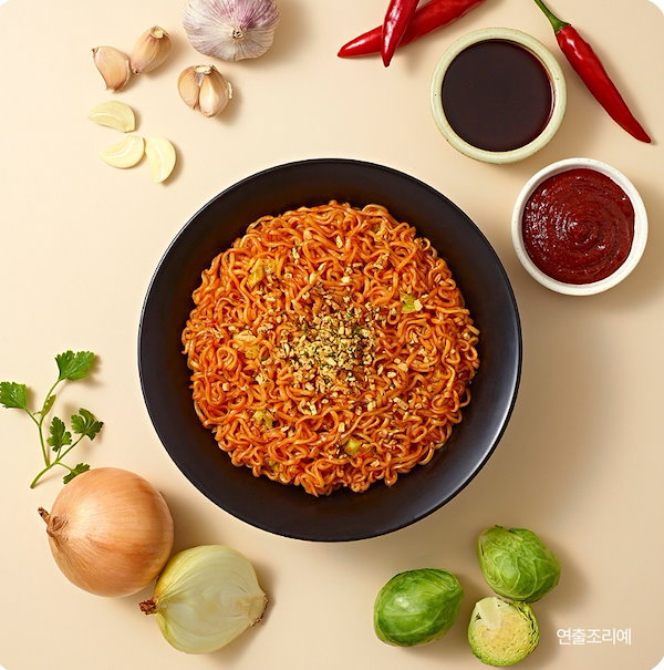 Qoo10] ハリム ヤンニョムチキン炒め麺(127g)【まと