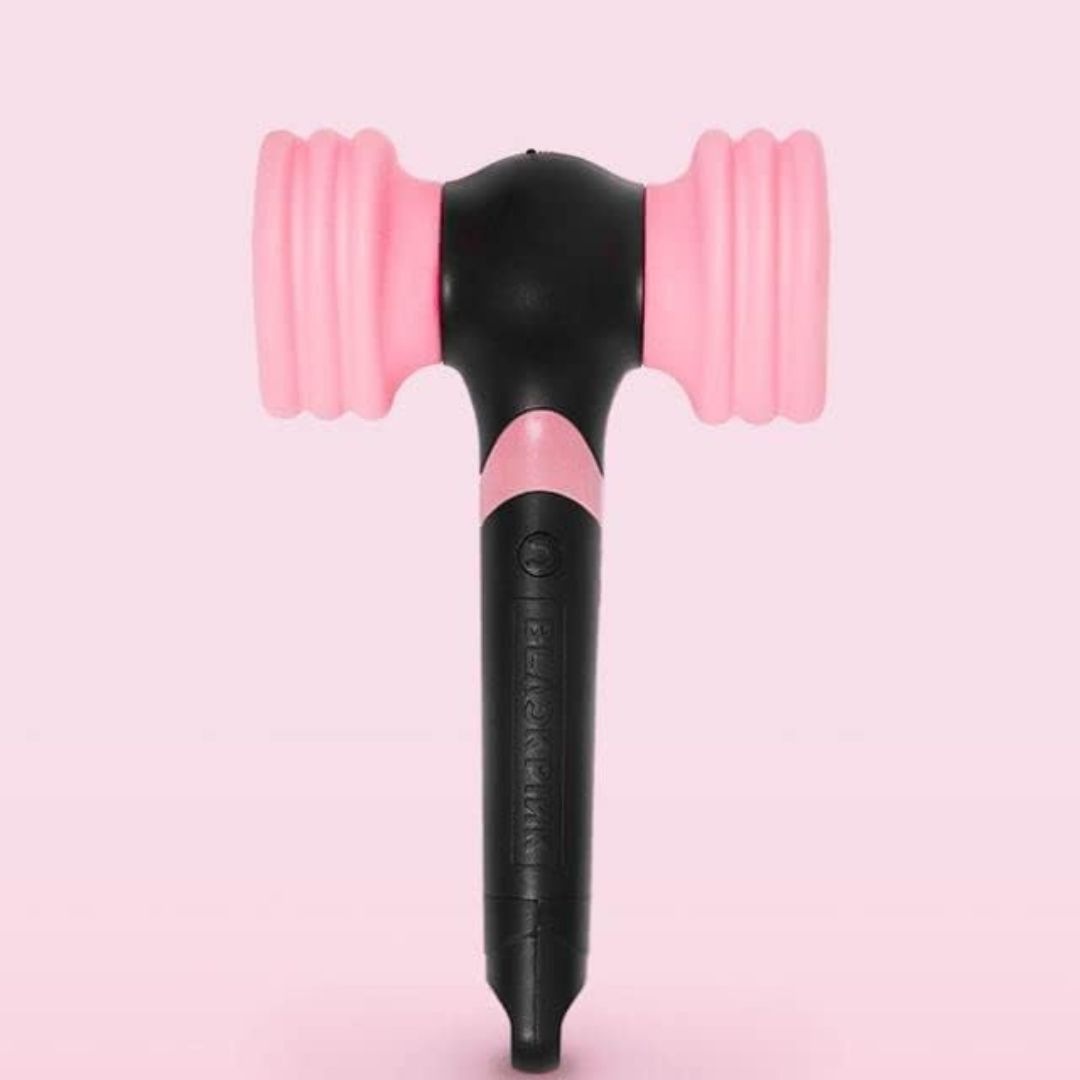 【 国内よりすぐに発送】 【 BLACK PINK 】 トレカ付き OFFICIAL MD [ LIGHT STICK ] [ ペンライト ] ブルピン ロゼ リサ ジス ジェニー