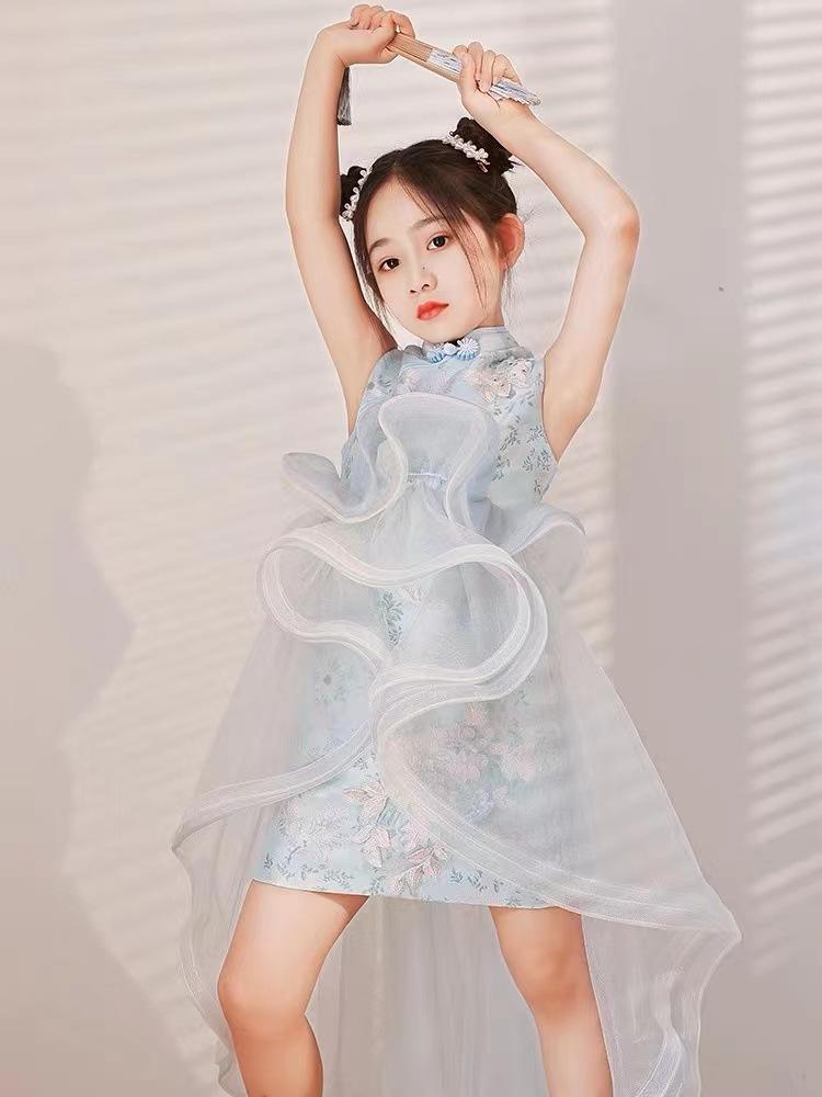 Qoo10限定キッズ ウェディングドレス 子供用ドレスチャイナドレス2025新型女の子モデルがショーに登場ドレスを改良 子供 ワンピース Qoo10限定キッズ ウェディングドレス 子供用ドレスチャイナドレス2025新型女の子モデルがショーに登場ドレスを改良 子供 ワンピース